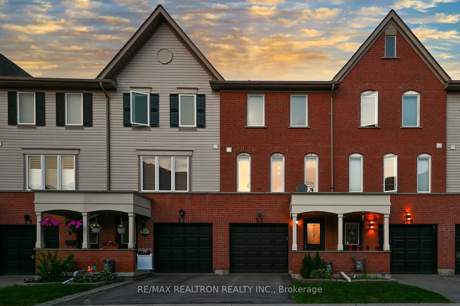 25-pennefather-lane-ajax-ontario-e12232502