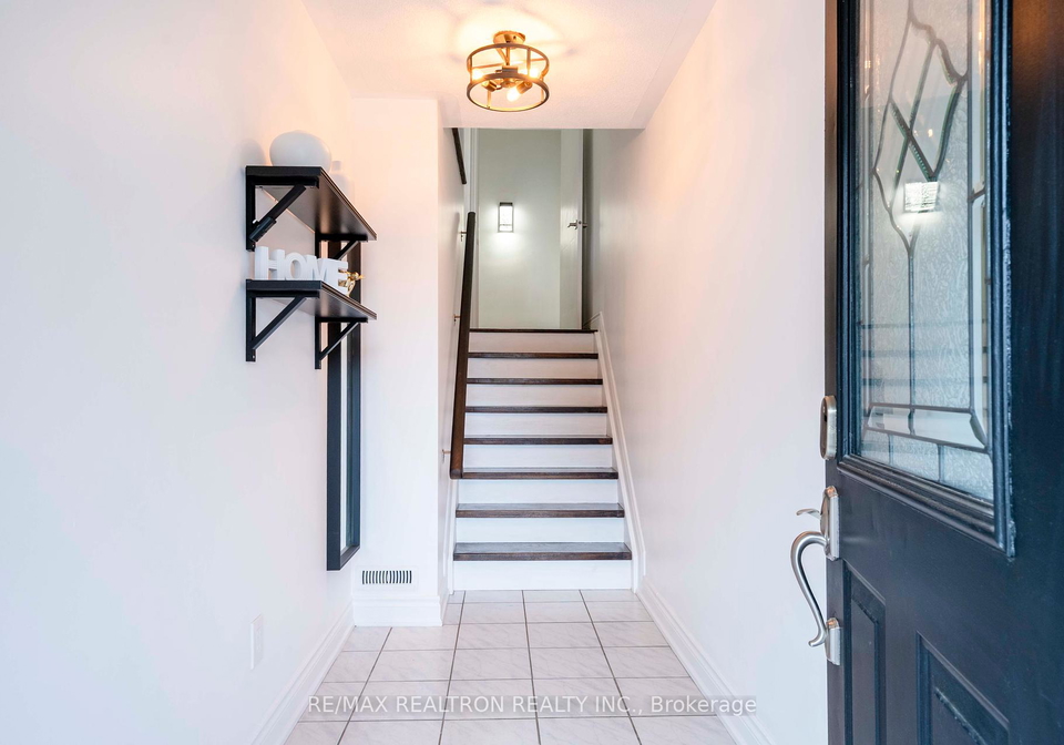 25-pennefather-lane-ajax-ontario-e12232502