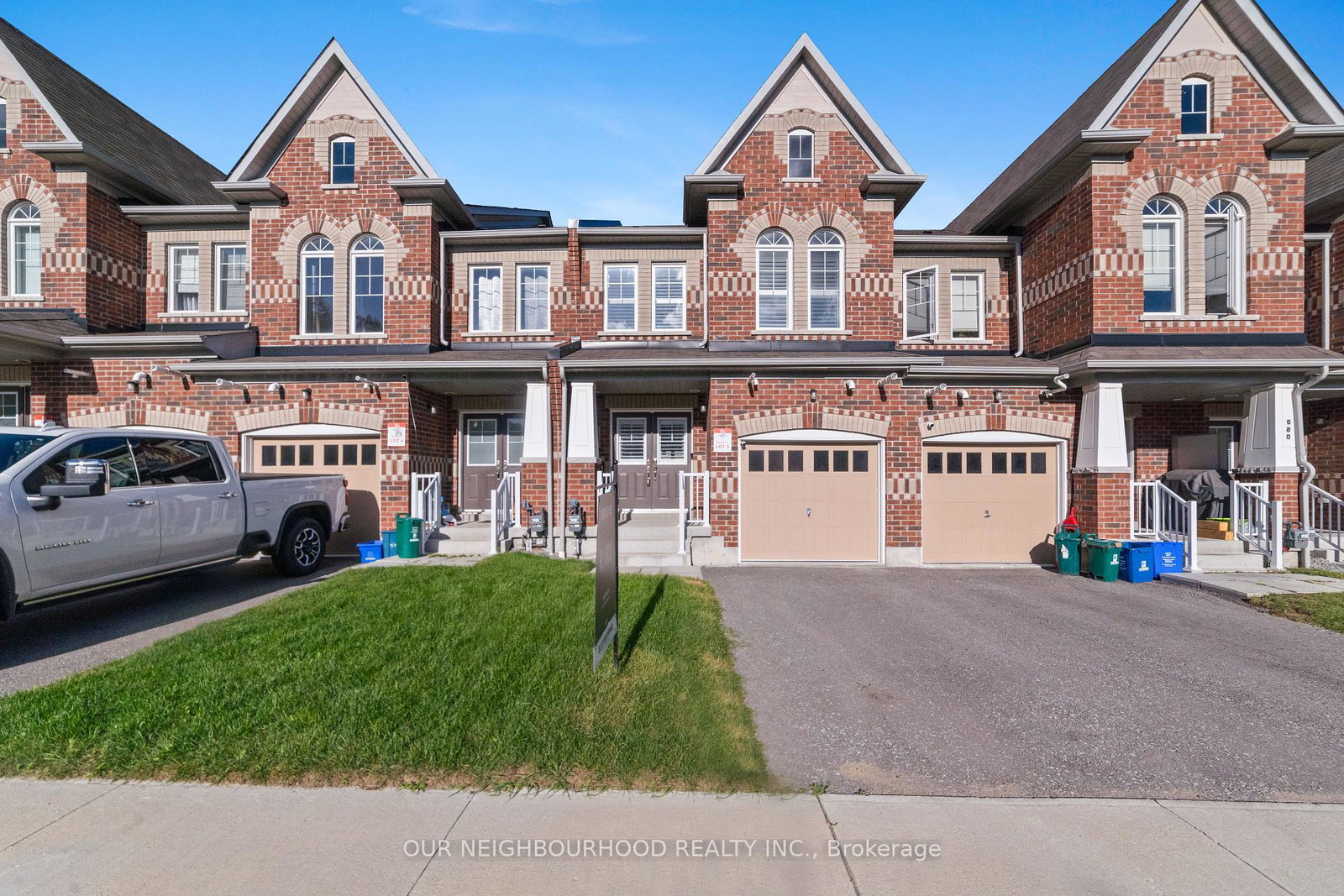 678-krawchuk-crescent-oshawa-ontario-e12232672