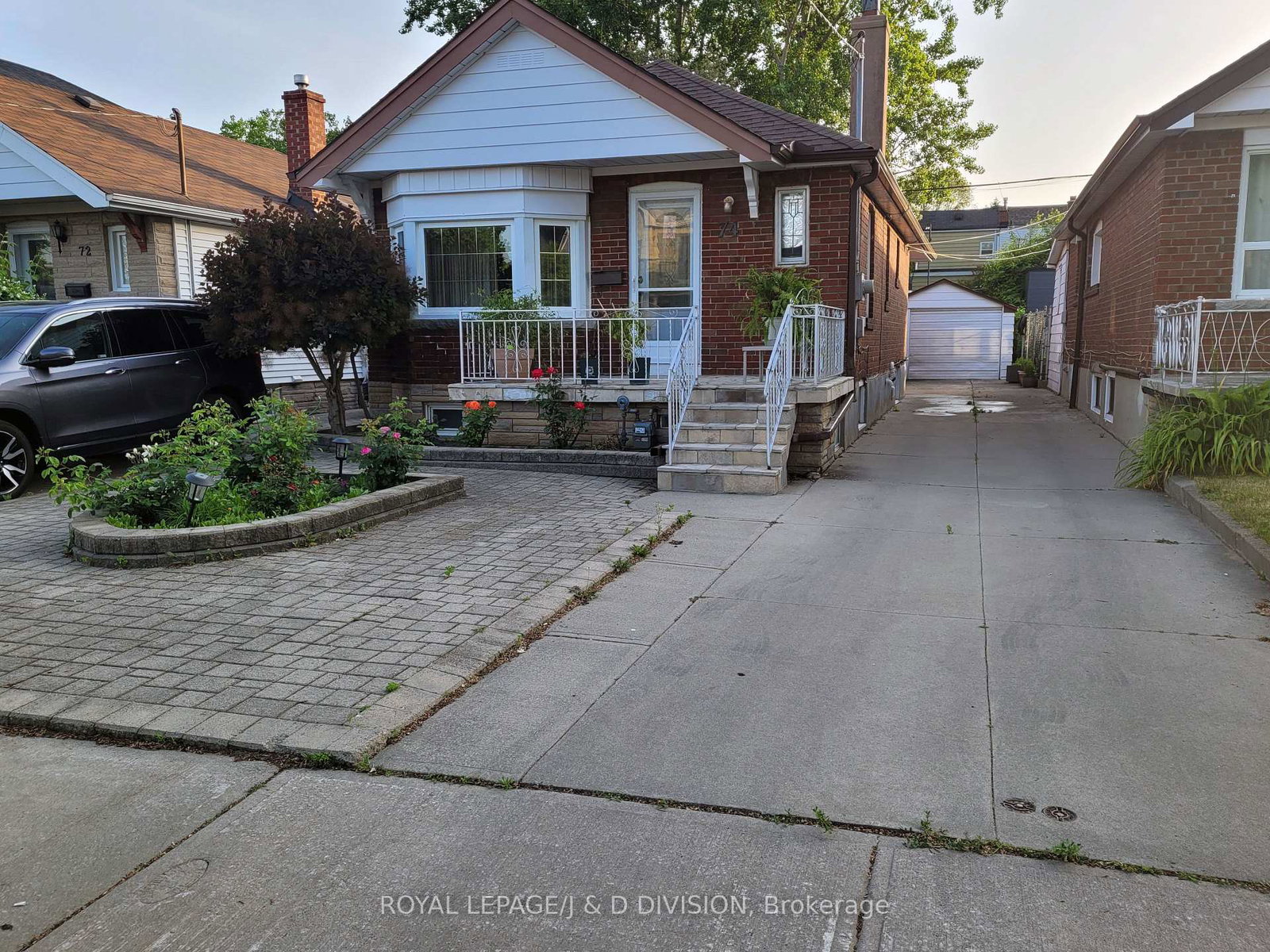 74-inwood-avenue-east-york-ontario-e12233029