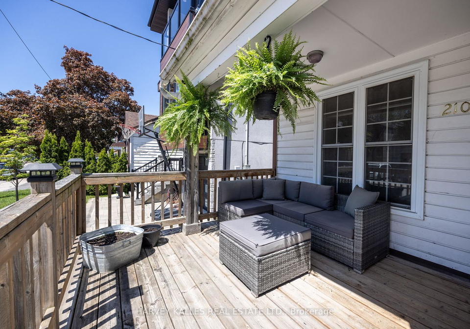 210-gowan-avenue-east-york-ontario-e12233489