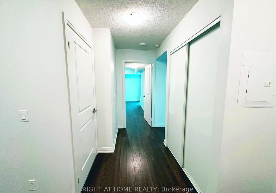 30-meadowglen-place-scarborough-ontario-e12234184