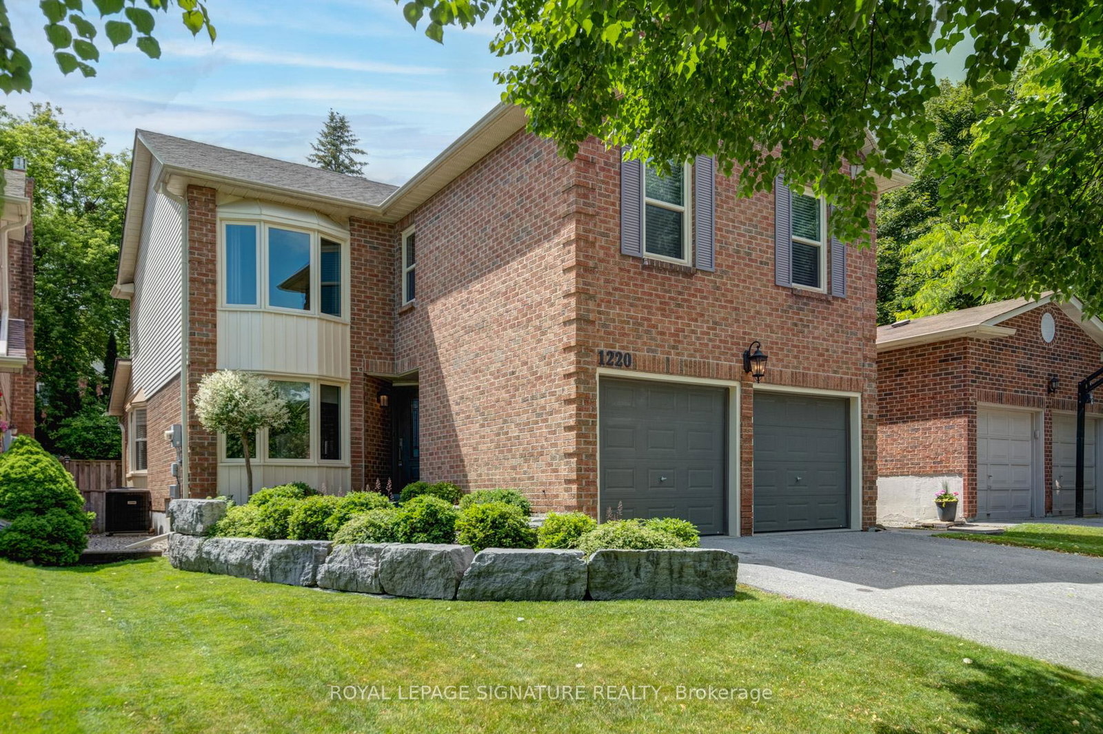 1220-fieldstone-circle-pickering-ontario-e12234727