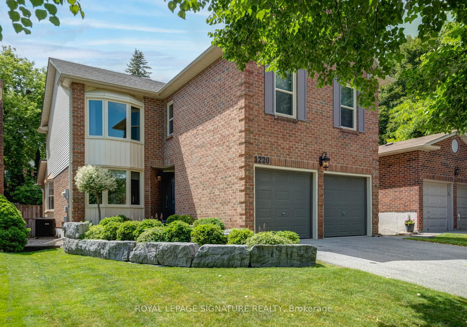 1220-fieldstone-circle-pickering-ontario-e12234727