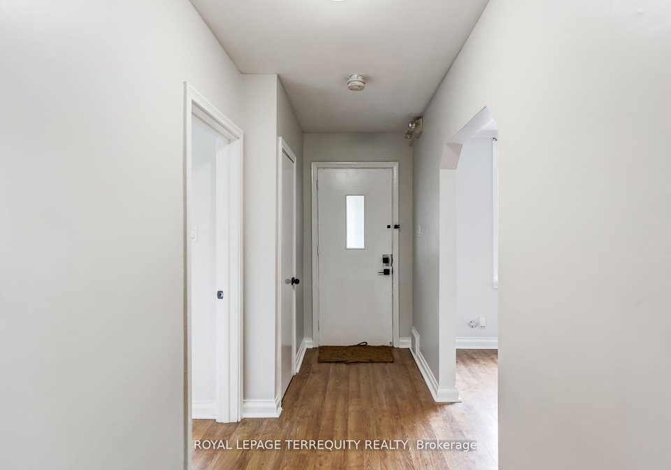 2563-kingston-road-scarborough-ontario-e12234776