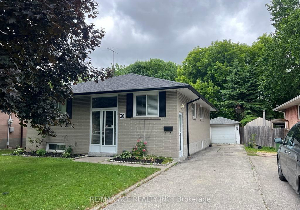 30-oakridge-drive-scarborough-ontario-e12234884