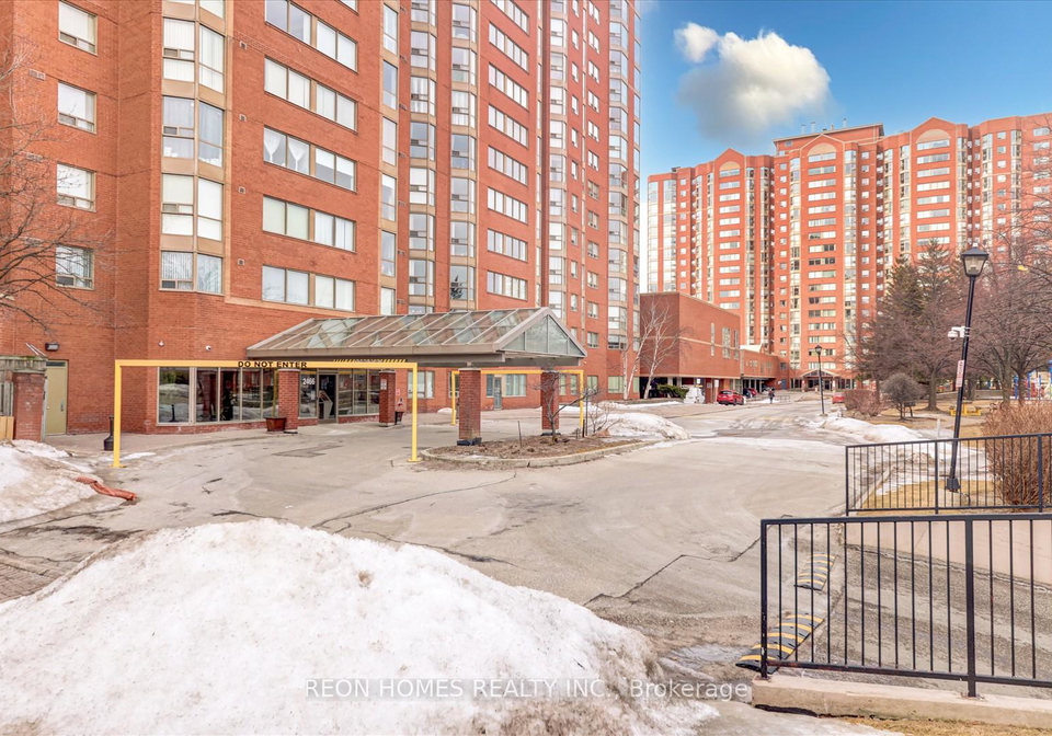 2466-eglinton-avenue-e-scarborough-ontario-e12234999