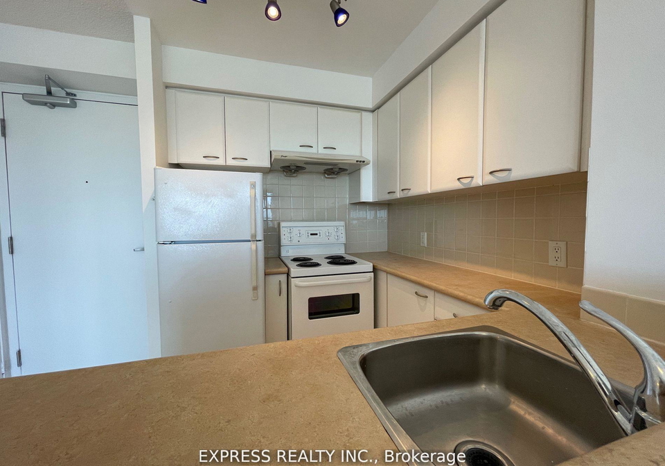 38-lee-centre-drive-scarborough-ontario-e12235170