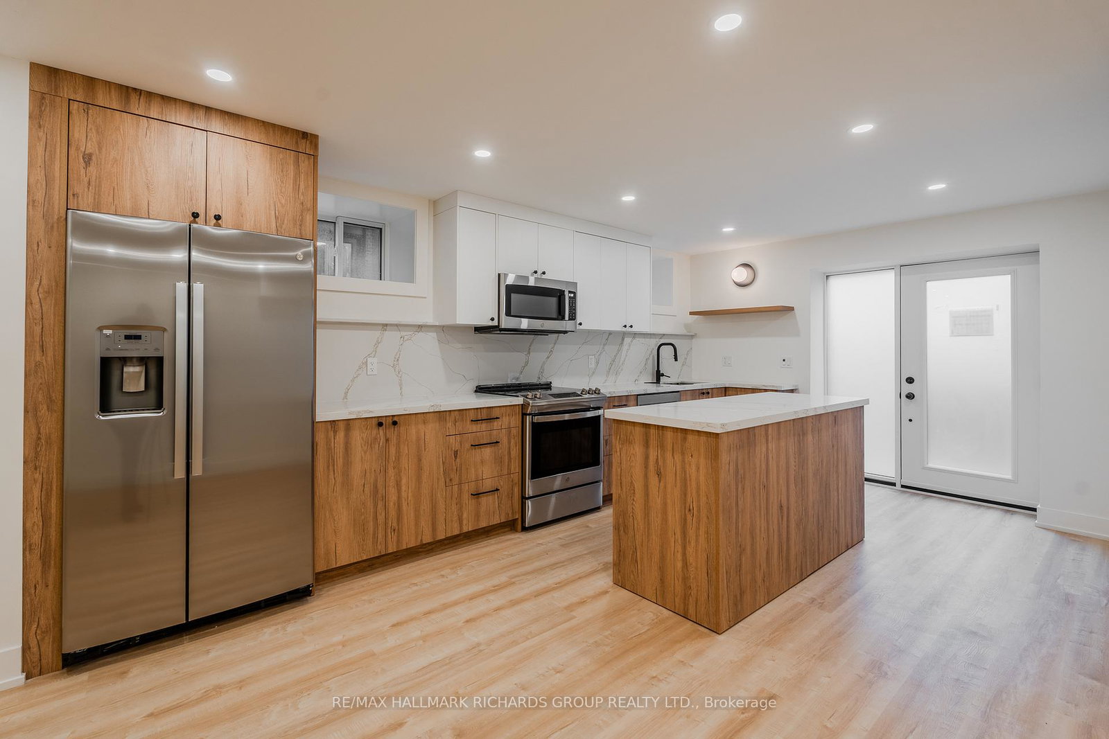 18-wineva-avenue-toronto-ontario-e12235200
