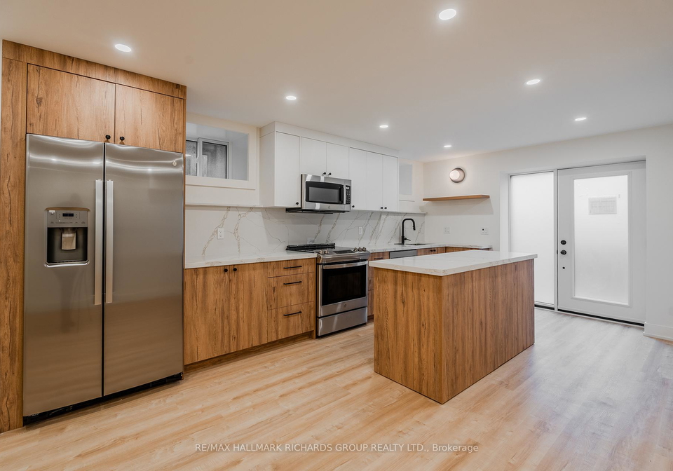 18-wineva-avenue-toronto-ontario-e12235200