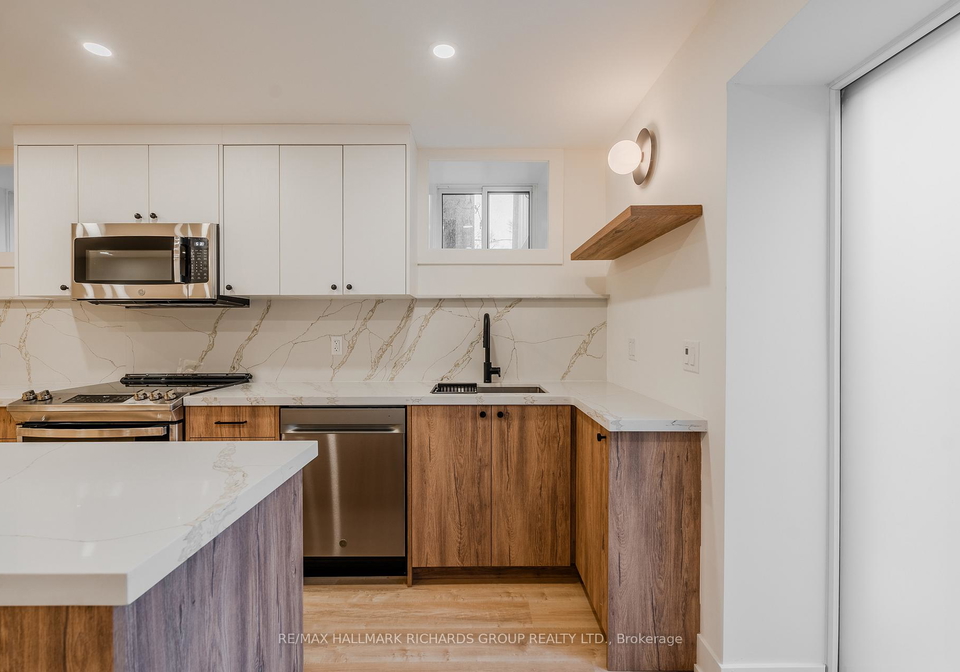 18-wineva-avenue-toronto-ontario-e12235200