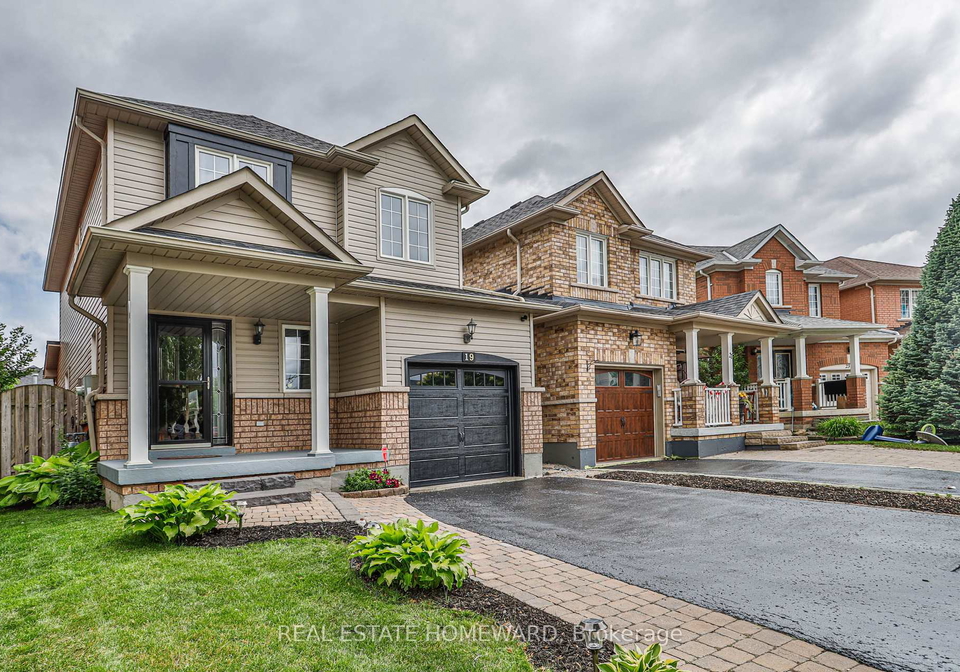 19-rampart-crescent-whitby-ontario-e12235205