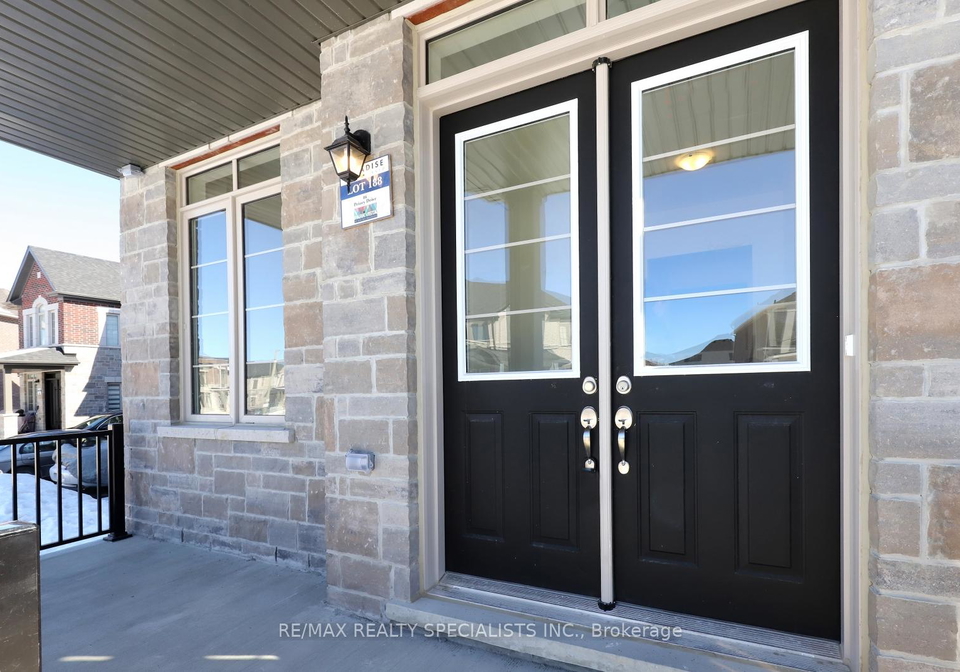 46-priory-drive-whitby-ontario-e12235309
