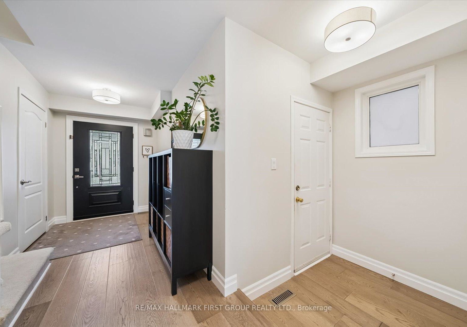 131-kirkland-place-whitby-ontario-e12235384