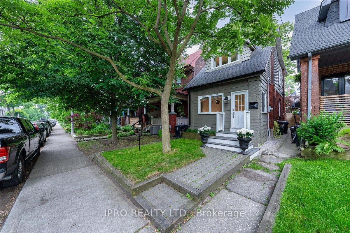 86-bertmount-avenue-toronto-ontario-e12235656