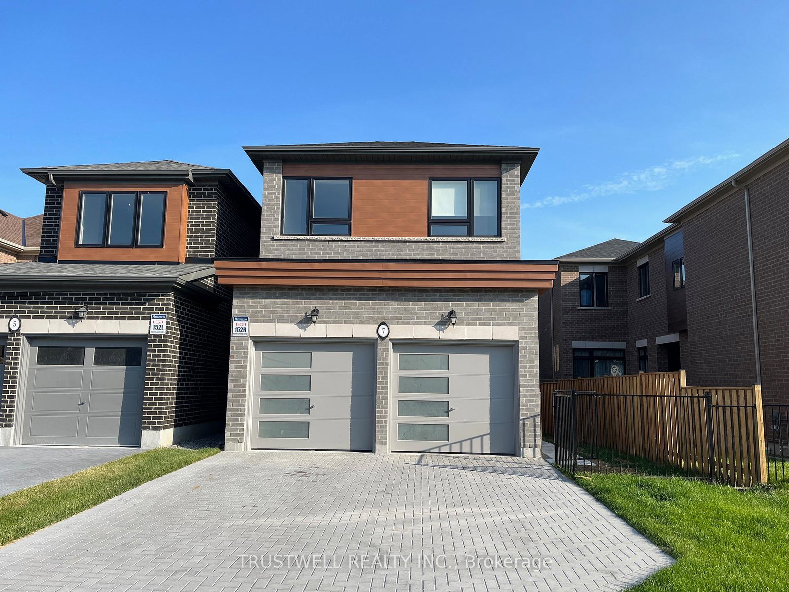 79-mountainside-crescent-whitby-ontario-e12235733