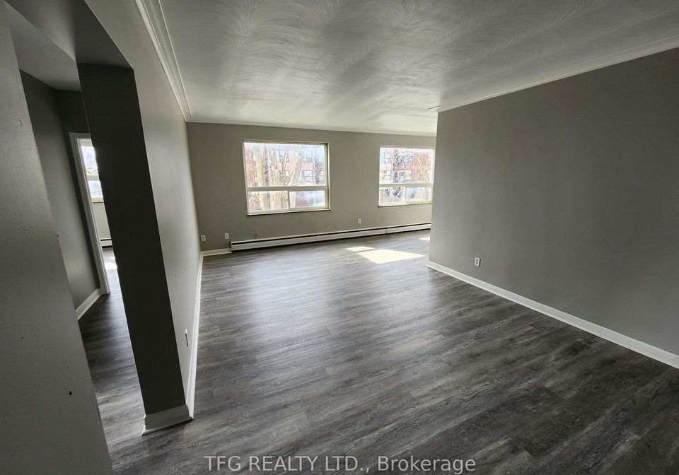 276-saguenay-avenue-oshawa-ontario-e12235853