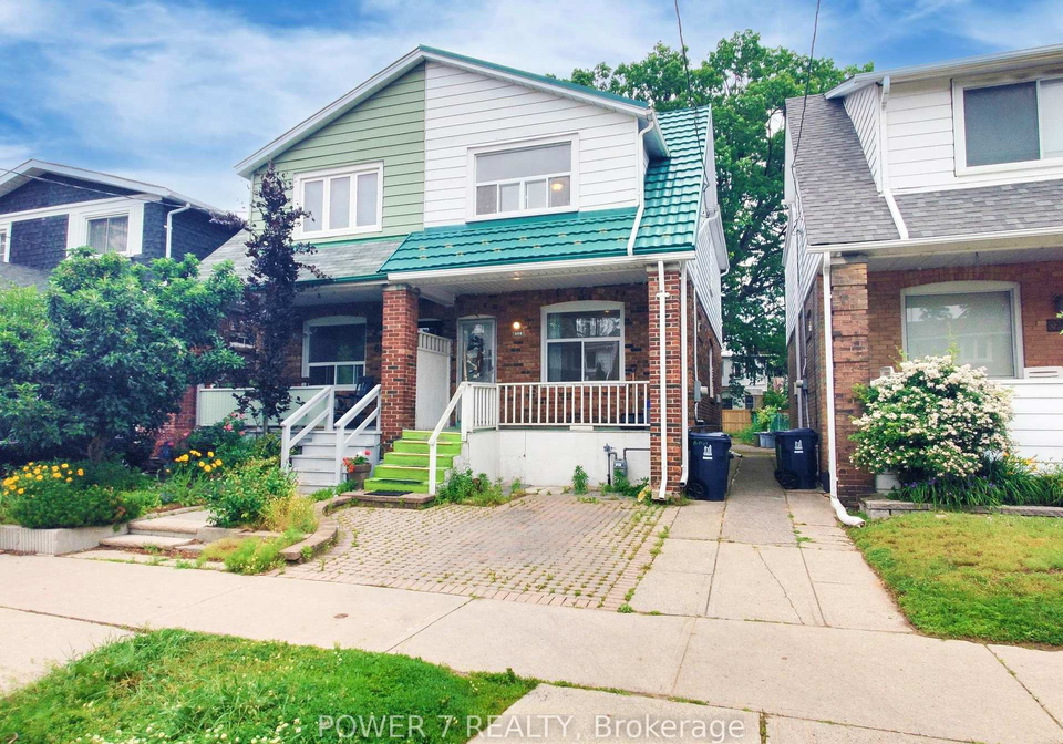 608-milverton-boulevard-east-york-ontario-e12235996