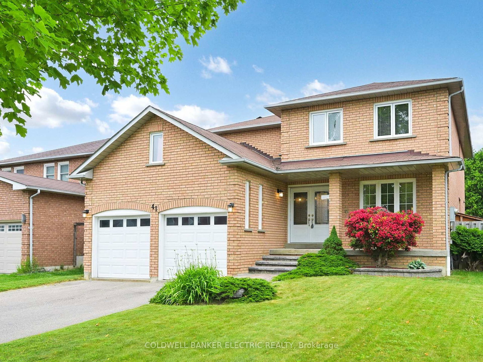 41-falstaff-crescent-whitby-ontario-e12236961