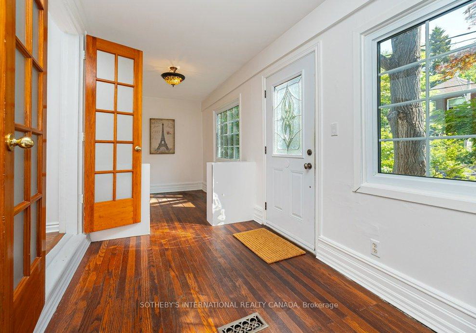 692-woodbine-avenue-toronto-ontario-e12237424