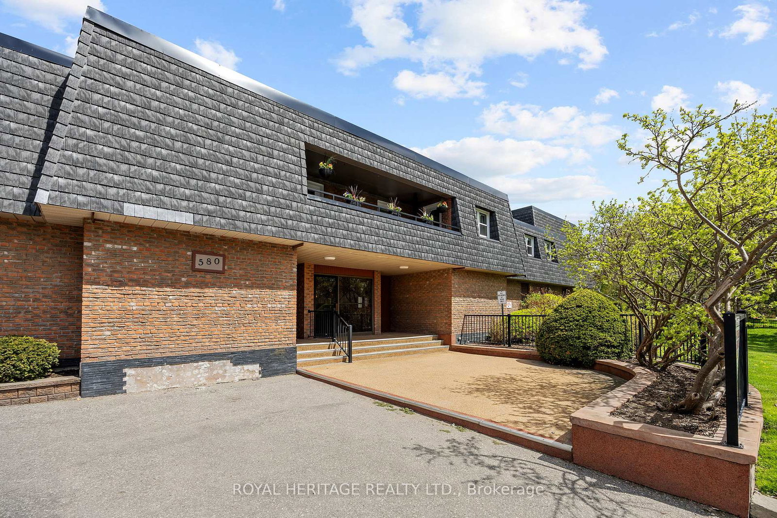 580-mary-street-whitby-ontario-e12238013