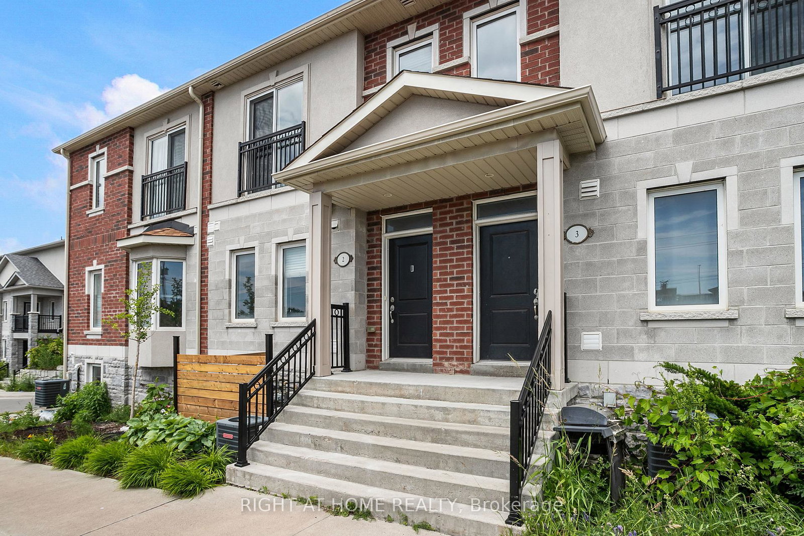 1020-dunsley-way-n-whitby-ontario-e12238168
