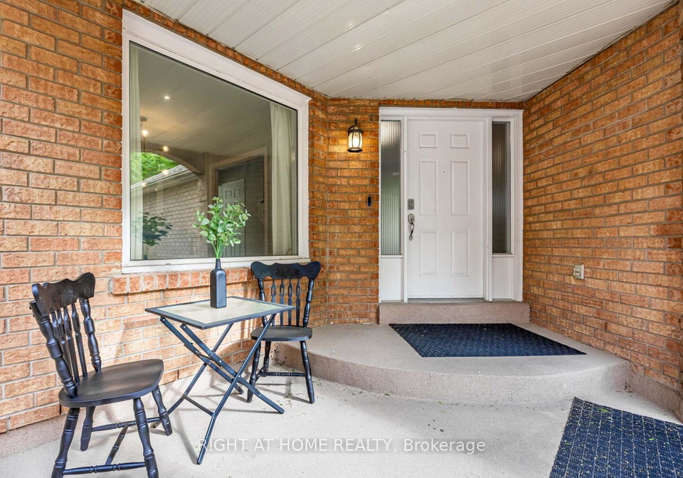 34-beaumont-drive-ajax-ontario-e12238714