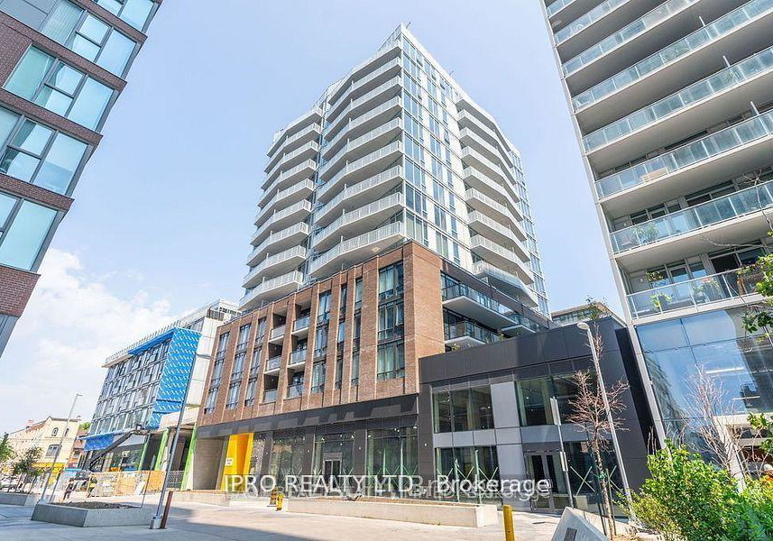 45-baseball-place-toronto-ontario-e12238966