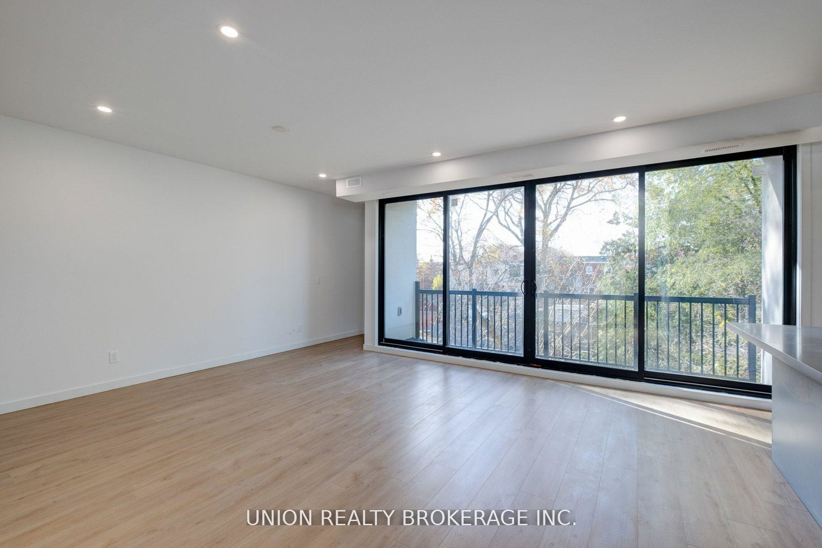 506-scarborough-road-toronto-ontario-e12239158