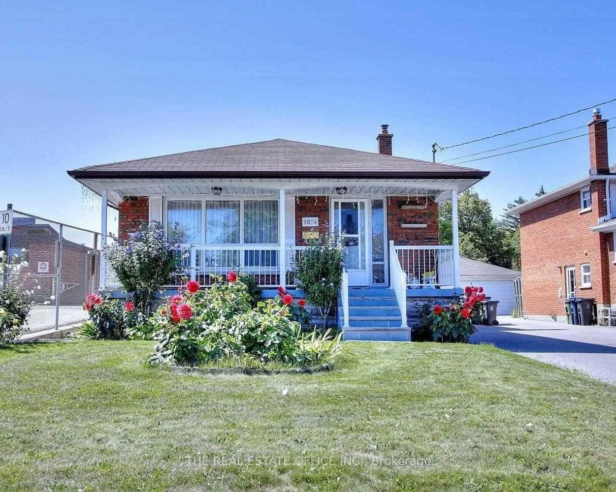 1074-pharmacy-avenue-scarborough-ontario-e12239391