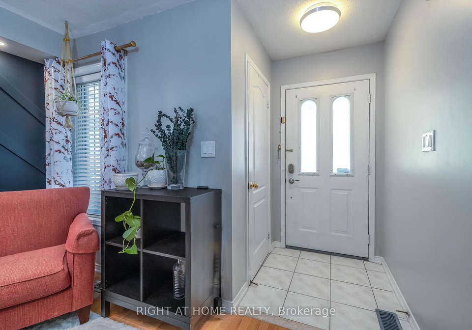 35-tansley-crescent-ajax-ontario-e12239677