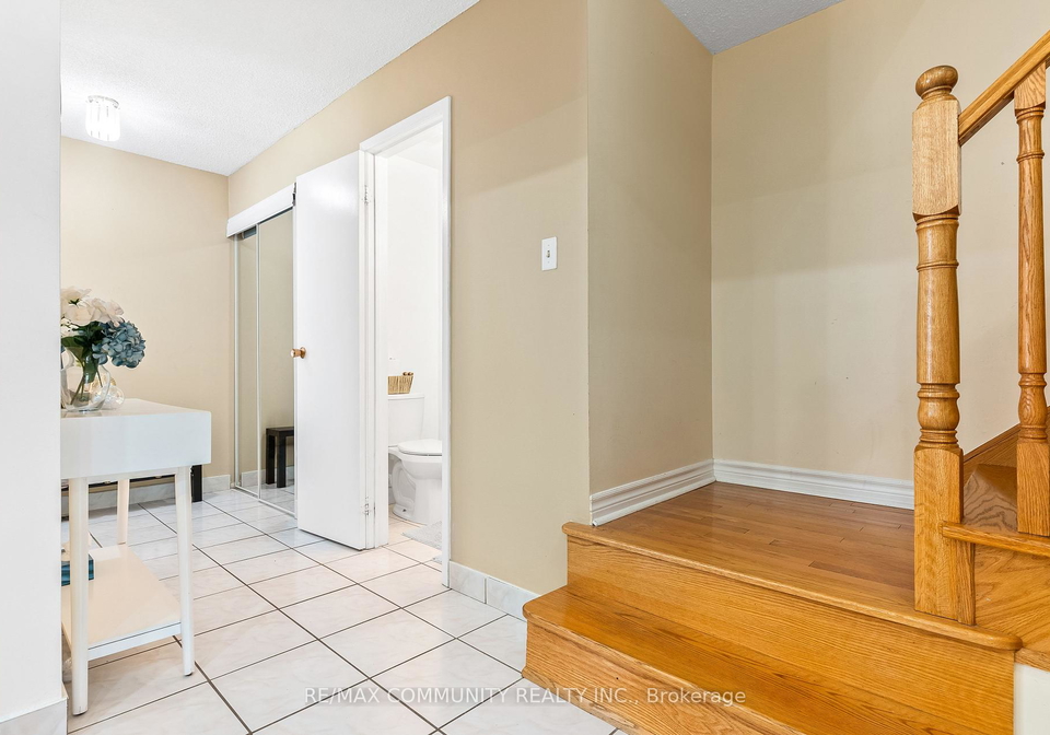 20-courtlands-drive-scarborough-ontario-e12239704