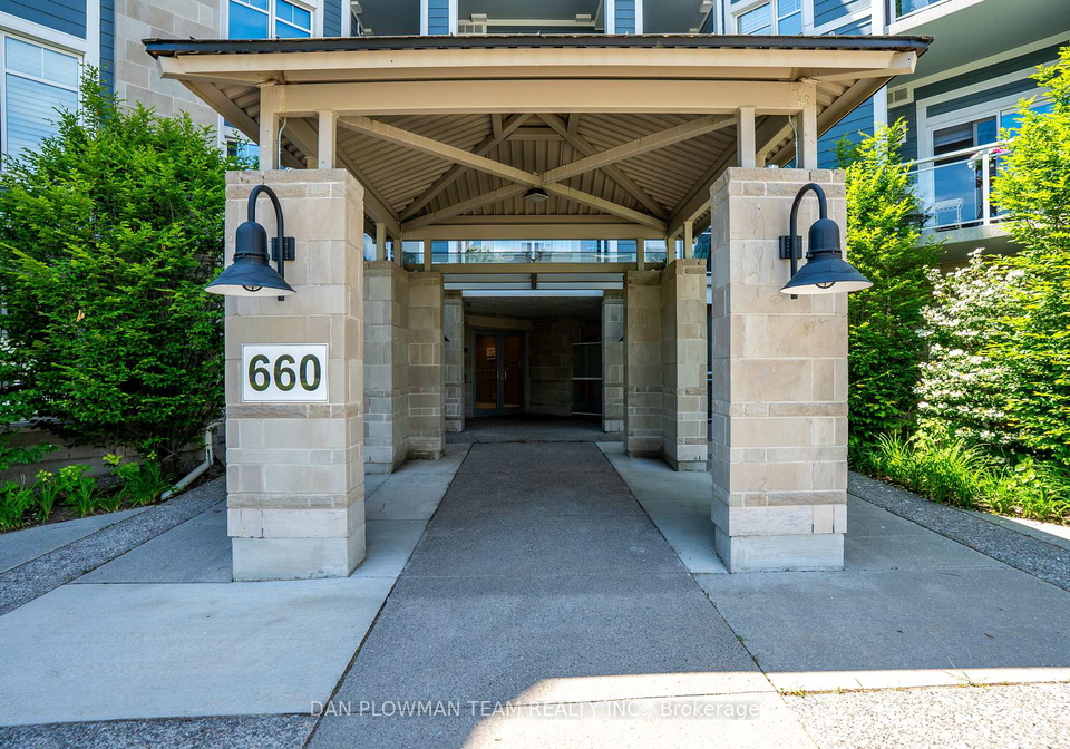 660-gordon-street-whitby-ontario-e12240118