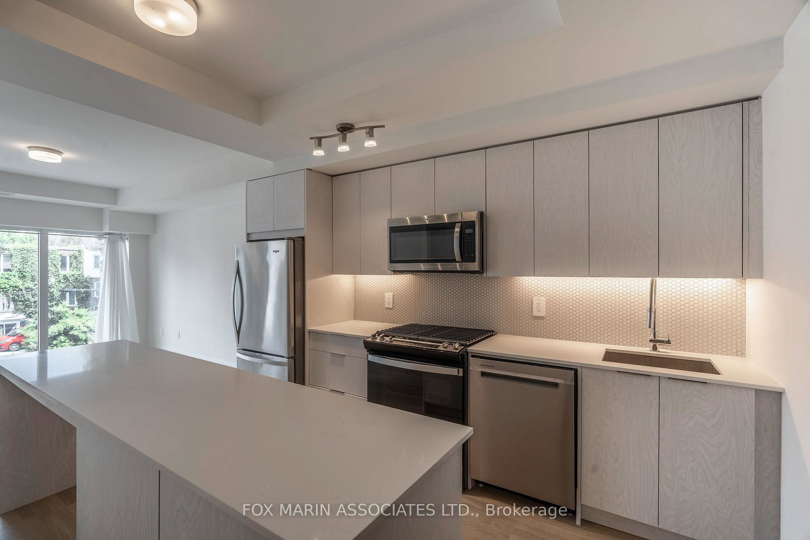 495-logan-avenue-toronto-ontario-e12241019