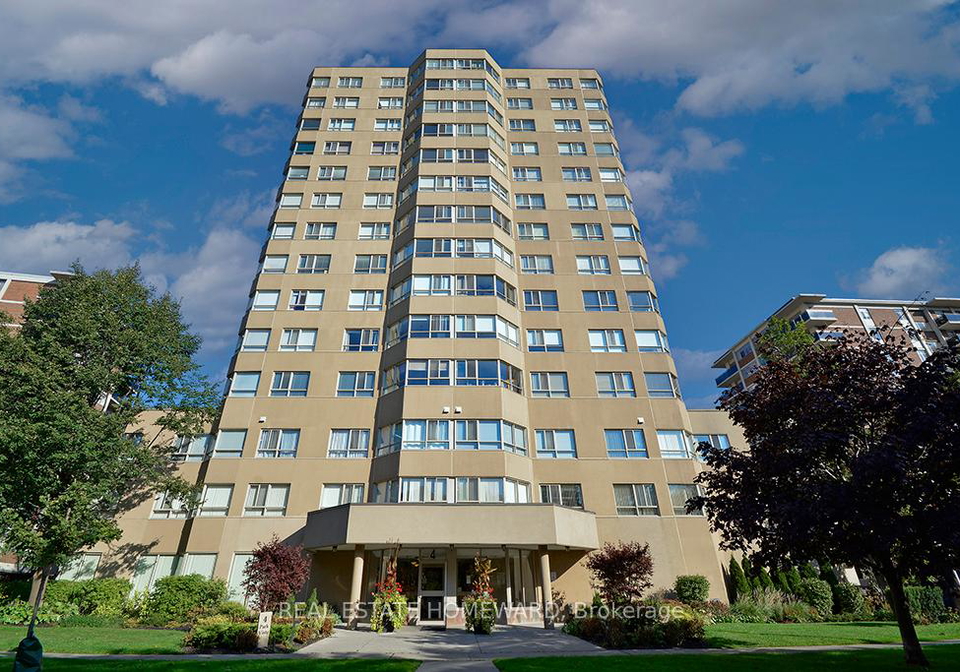 4-park-vista-drive-east-york-ontario-e12241194