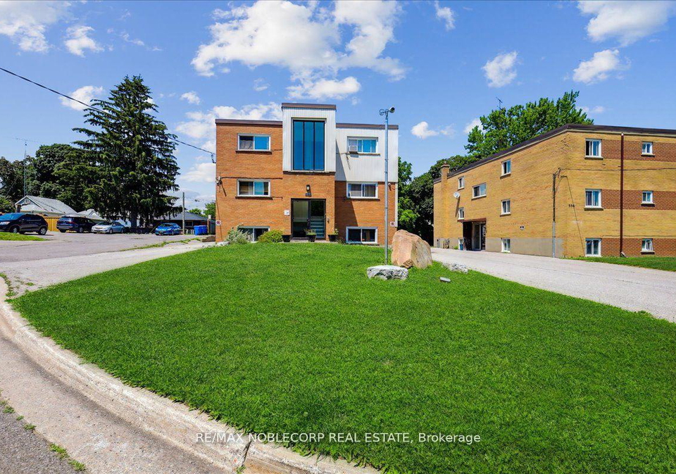 362-elgin-court-oshawa-ontario-e12242020