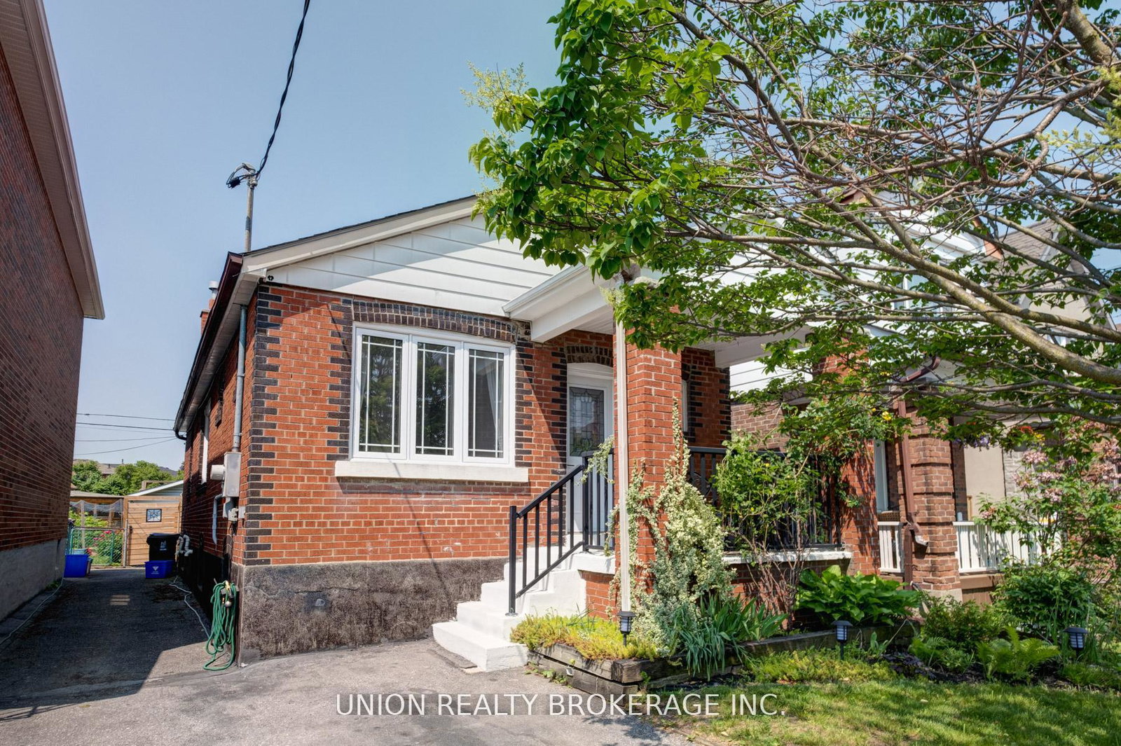 316-westlake-avenue-east-york-ontario-e12242411