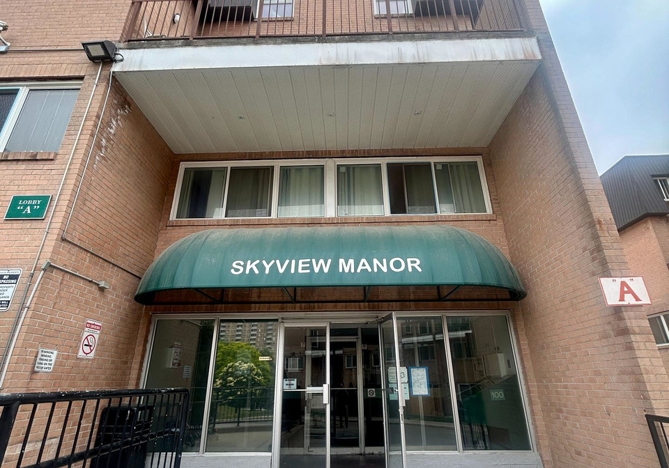100-mornelle-court-scarborough-ontario-e12242772