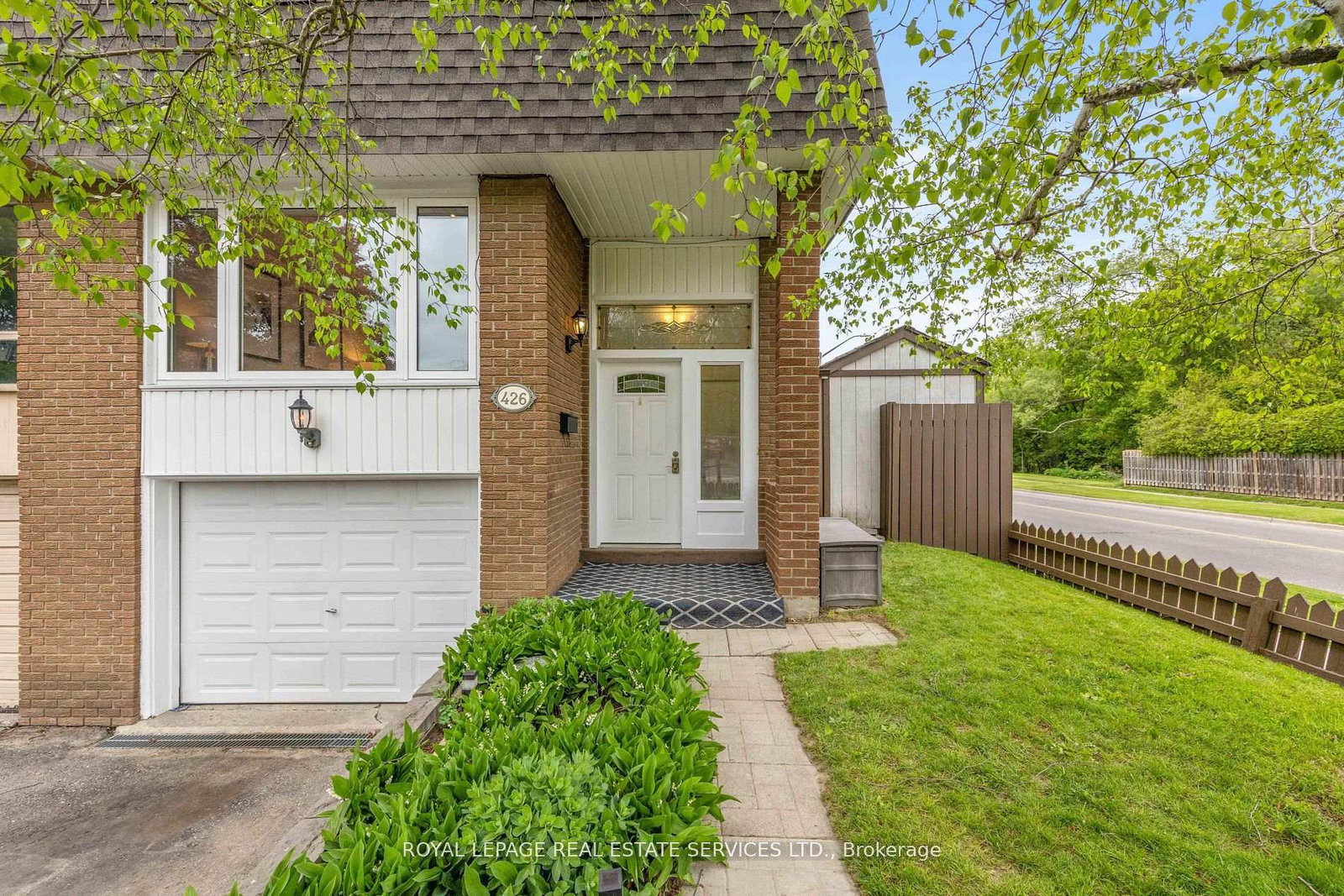 426-camelot-court-oshawa-ontario-e12242940