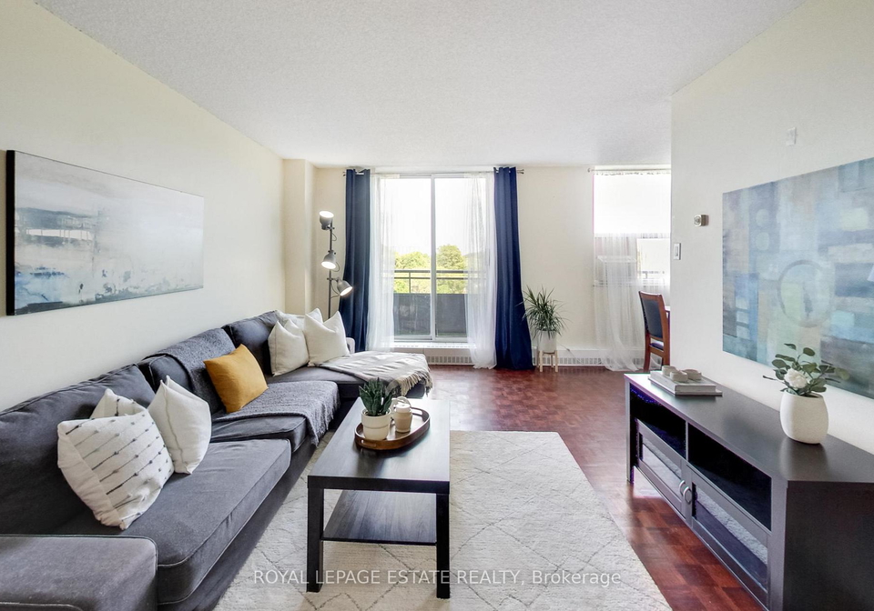 1071-woodbine-avenue-east-york-ontario-e12243463
