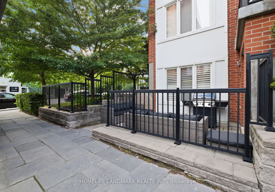 2-kay-macpherson-lane-toronto-ontario-e12243540