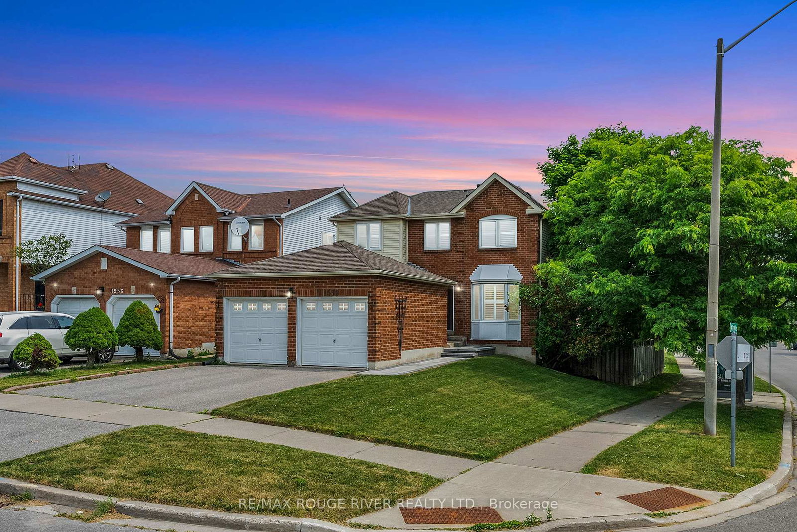 1538-major-oaks-road-pickering-ontario-e12243745