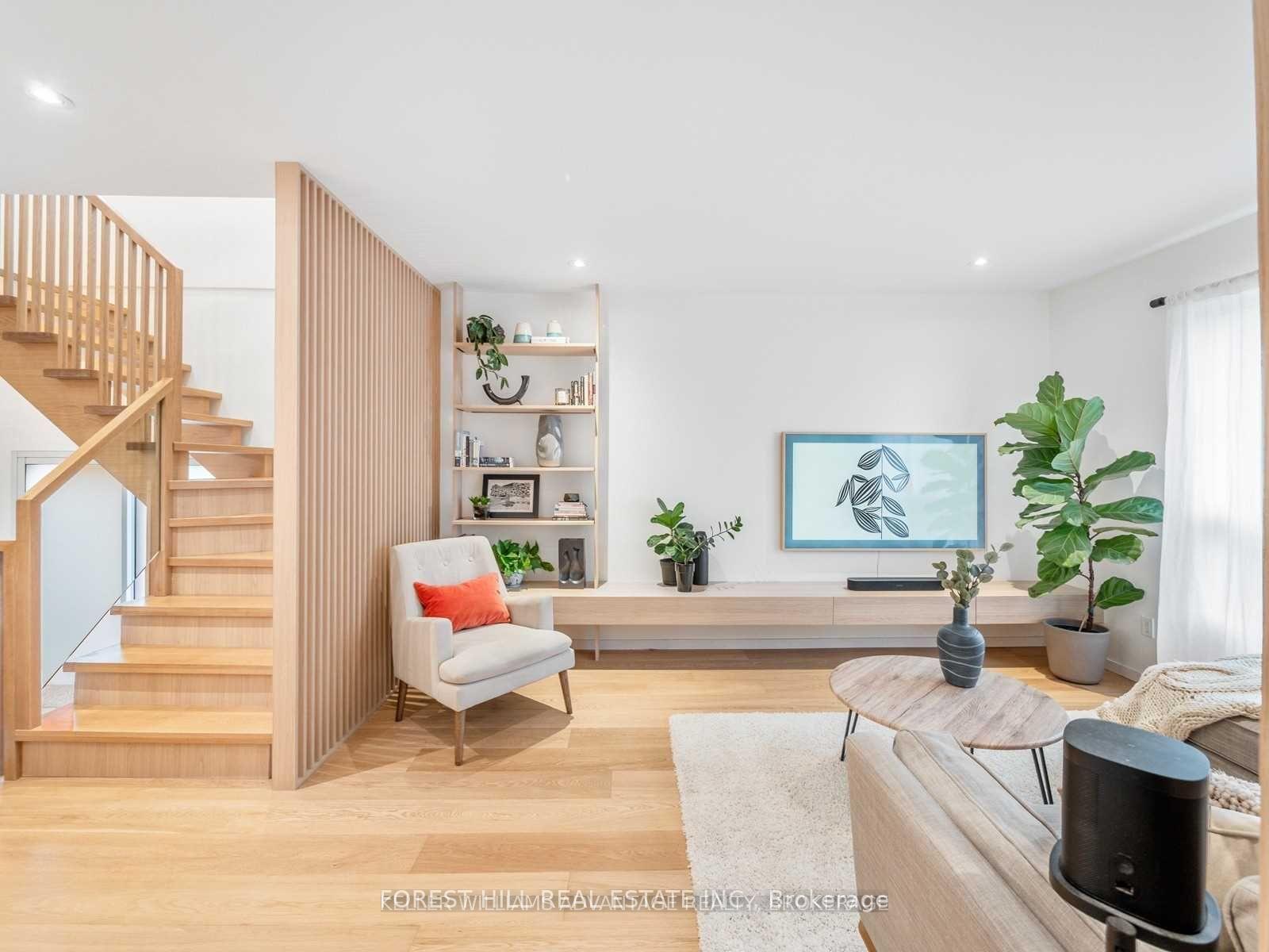 125-torrens-avenue-east-york-ontario-e12244253