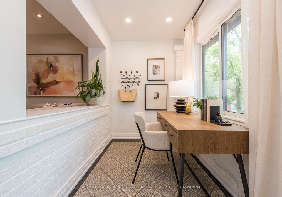 56-oakcrest-avenue-toronto-ontario-e12244255