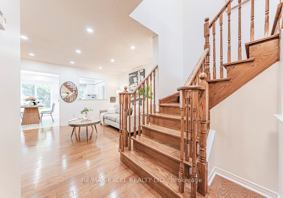 71a-montezuma-trail-scarborough-ontario-e12244389