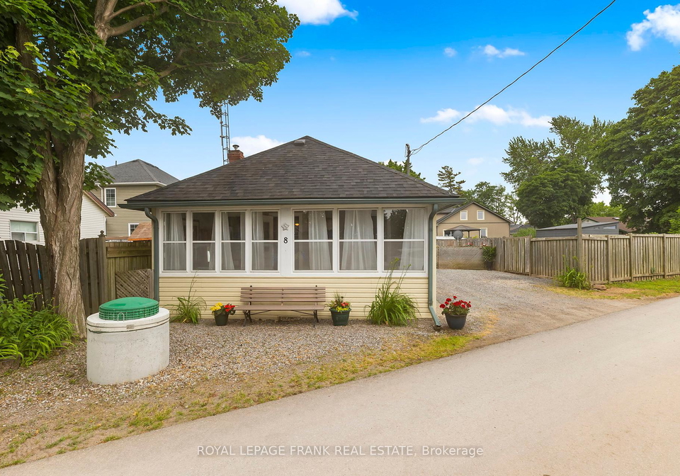 8-angle-street-scugog-ontario-e12244768