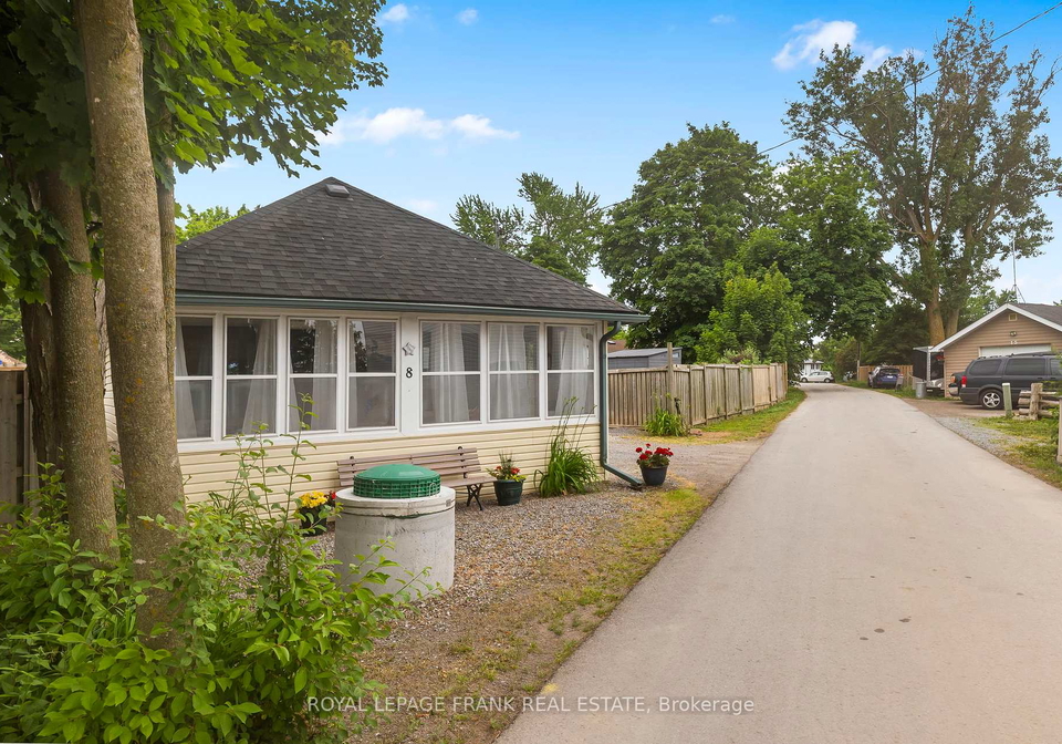 8-angle-street-scugog-ontario-e12244768
