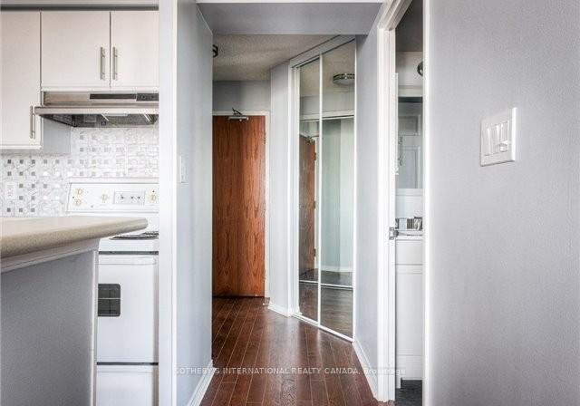 1625-parkway-pickering-ontario-e12245134