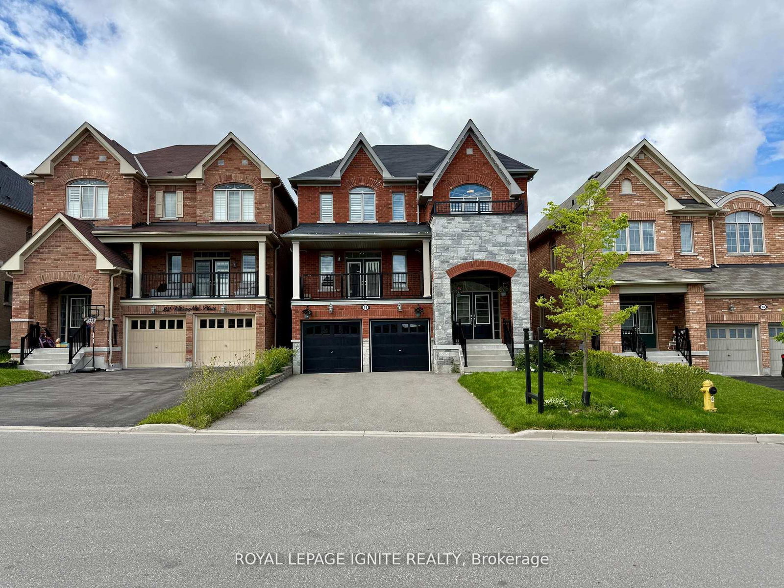 18-willoughby-place-clarington-ontario-e12245683