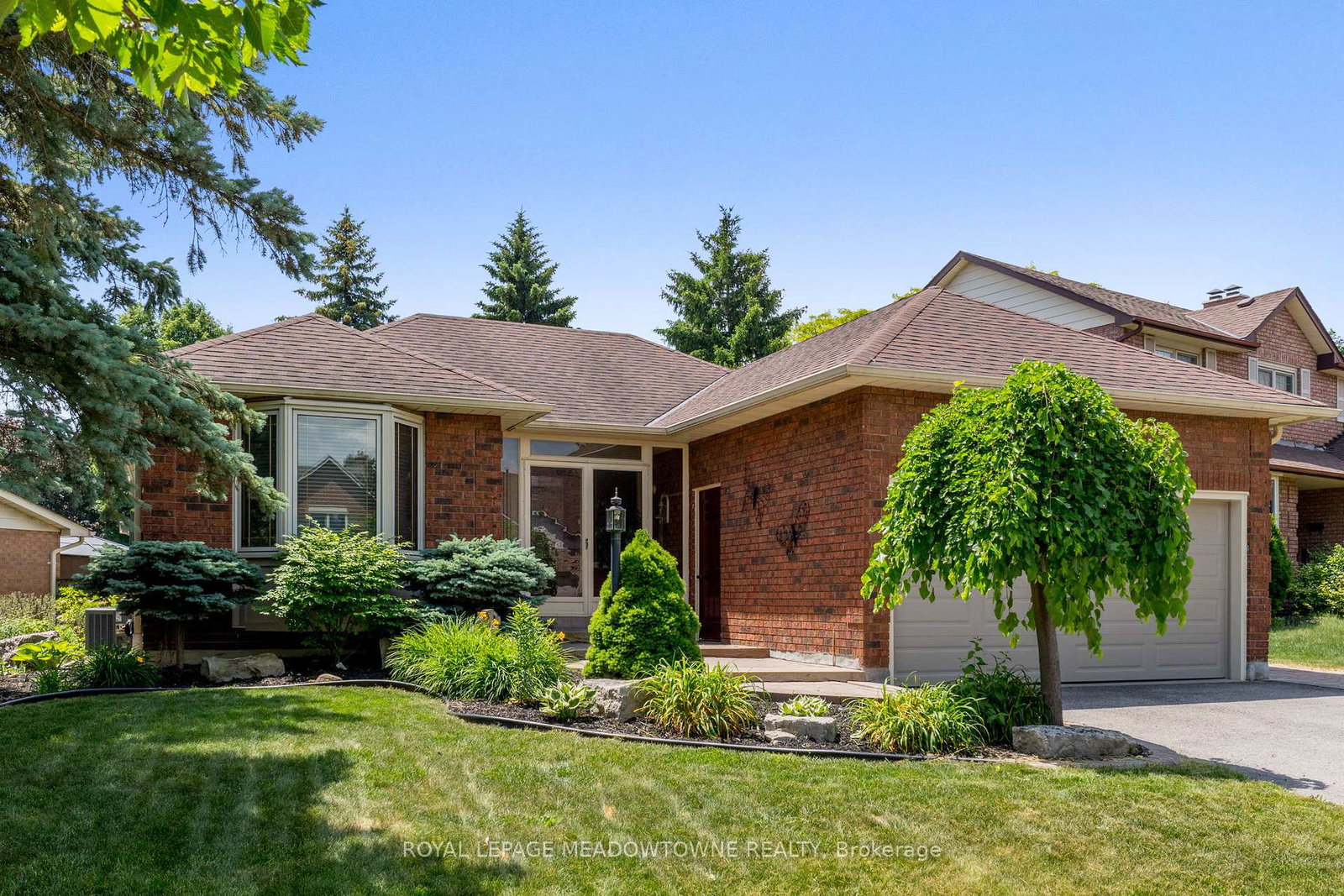 52-canadian-oaks-drive-whitby-ontario-e12246528